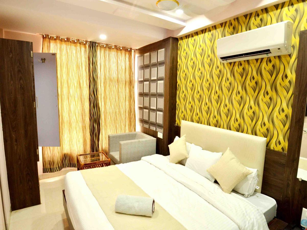 Oyo 2403 Hotel Aamantran Avenue Udždžain Exteriér fotografie