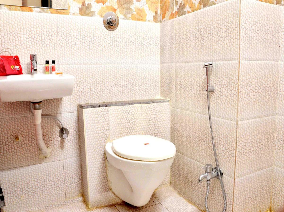 Oyo 2403 Hotel Aamantran Avenue Udždžain Exteriér fotografie